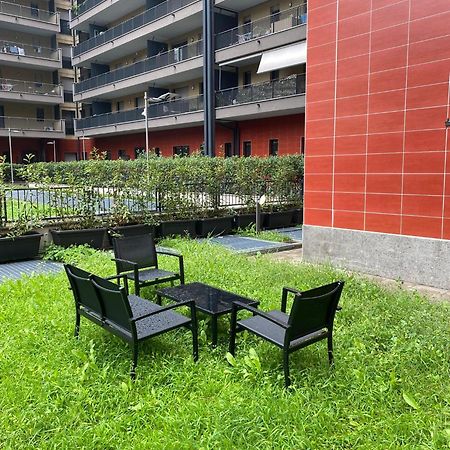Cos54 - Exclusive Apartment With Garden In Milan Exterior photo