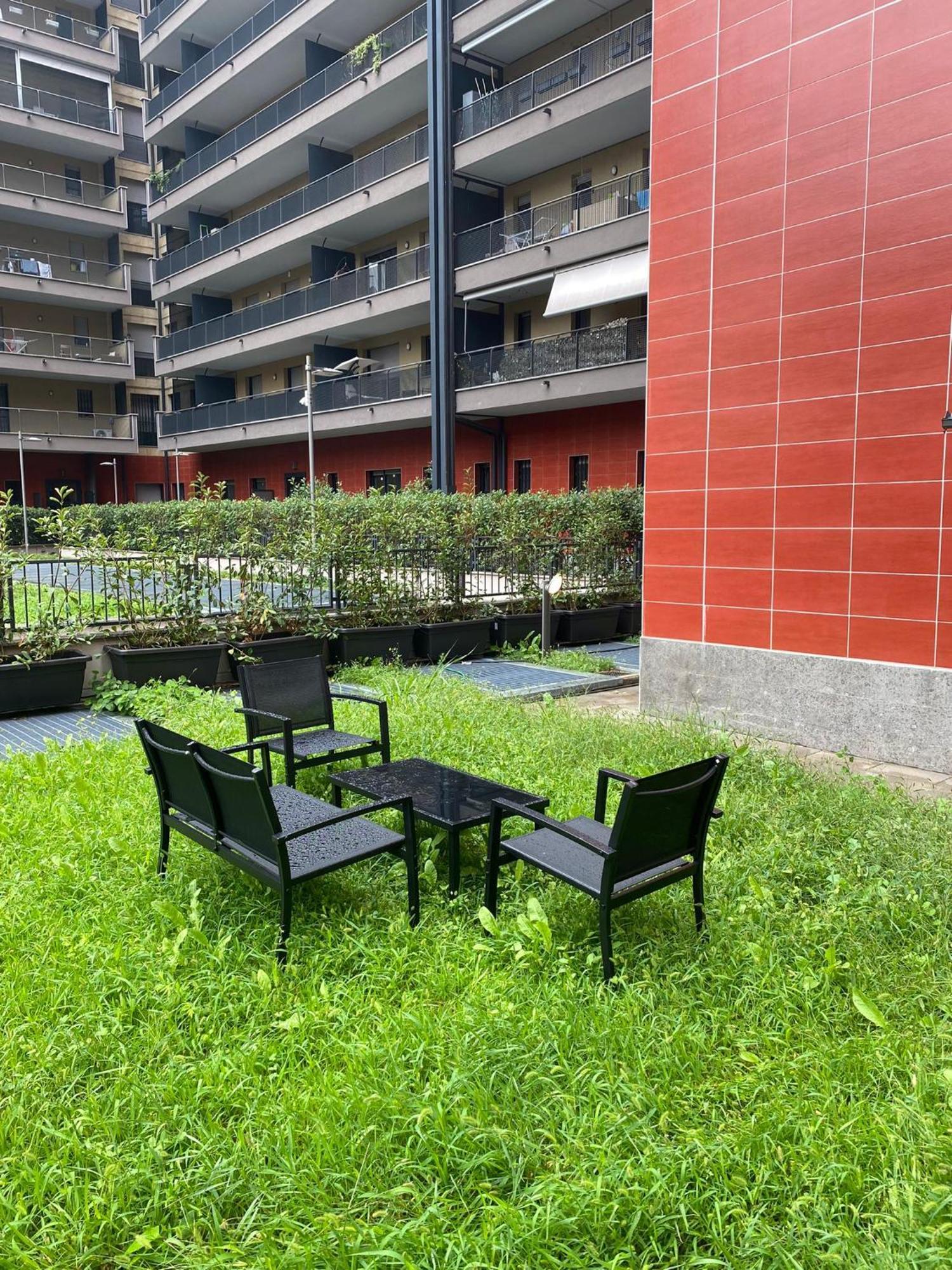 Cos54 - Exclusive Apartment With Garden In Milan Exterior photo